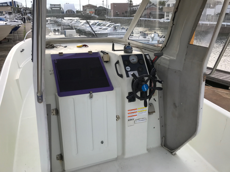 新艇中古艇販売