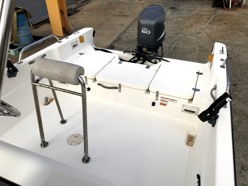 新艇中古艇販売