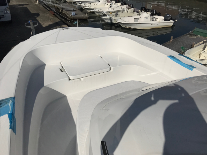 新艇中古艇販売