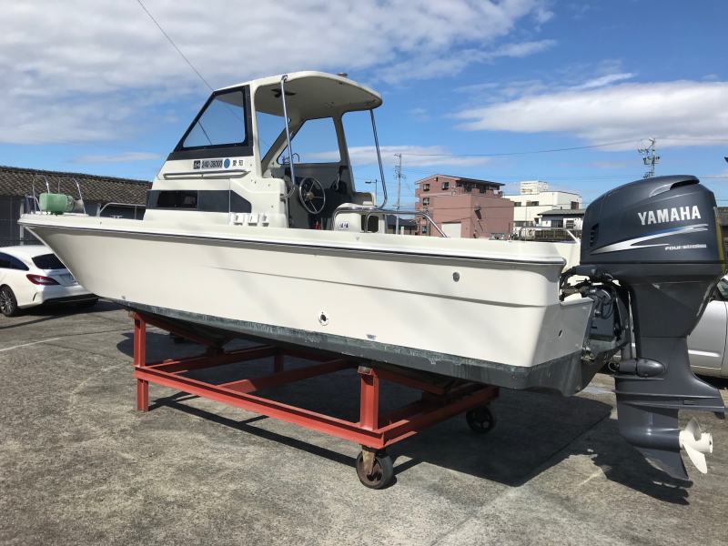 新艇中古艇販売