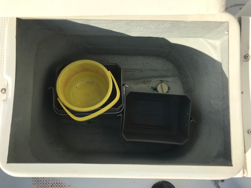 新艇中古艇販売