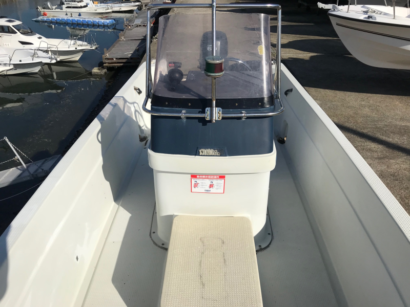 新艇中古艇販売