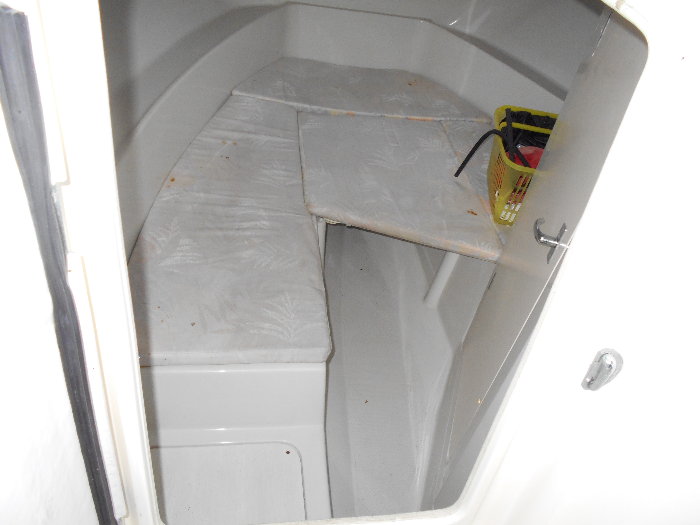 新艇中古艇販売