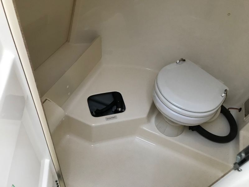 新艇中古艇販売