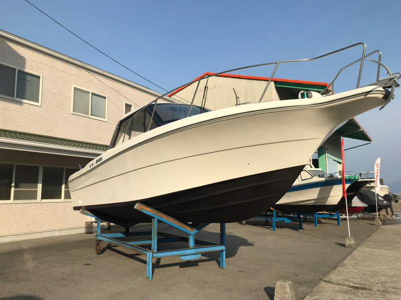 新艇中古艇販売