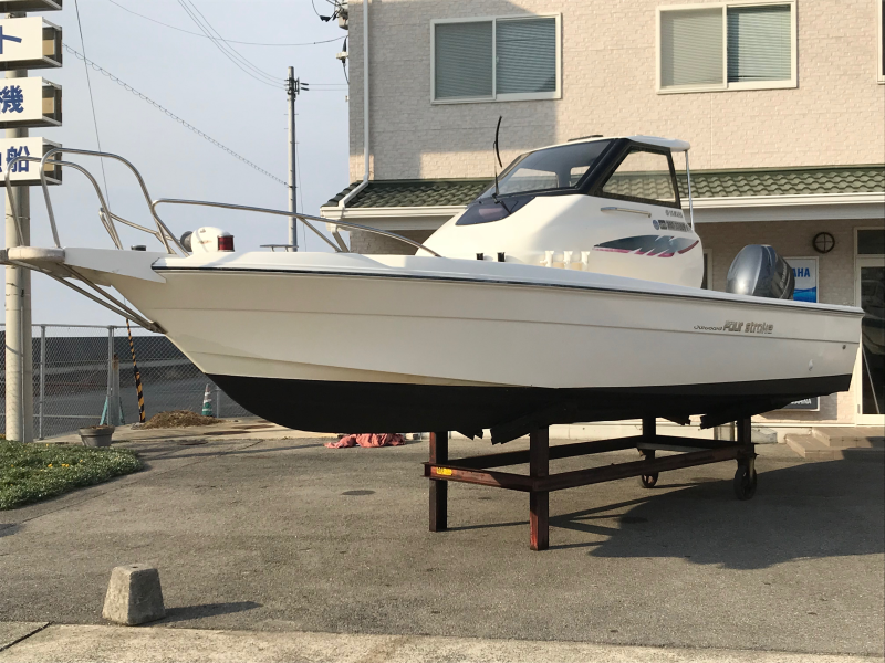 新艇中古艇販売