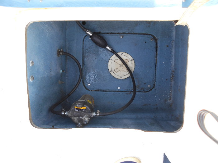 新艇中古艇販売