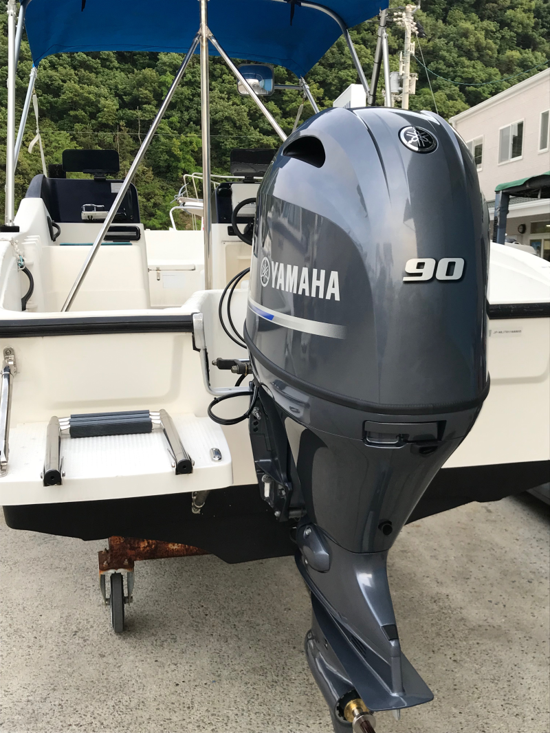 新艇中古艇販売