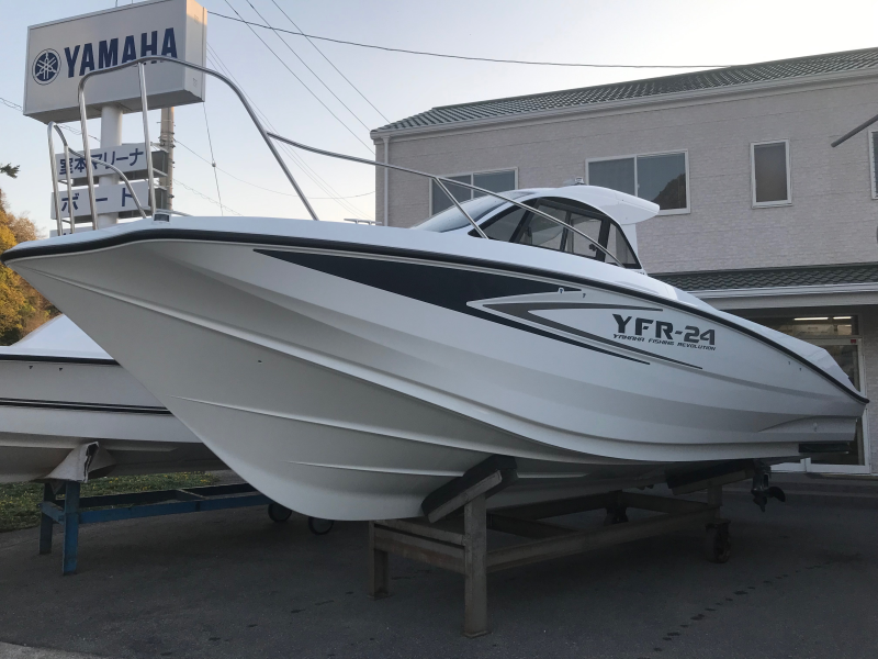 新艇中古艇販売