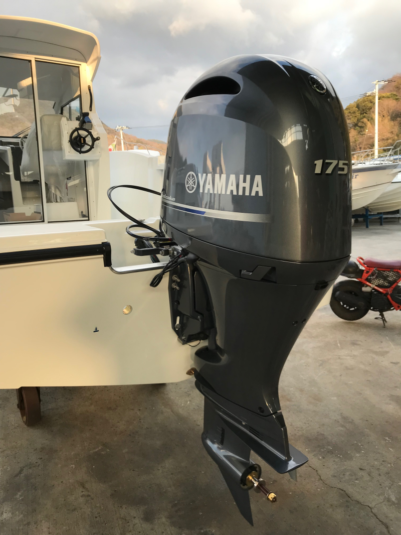 新艇中古艇販売