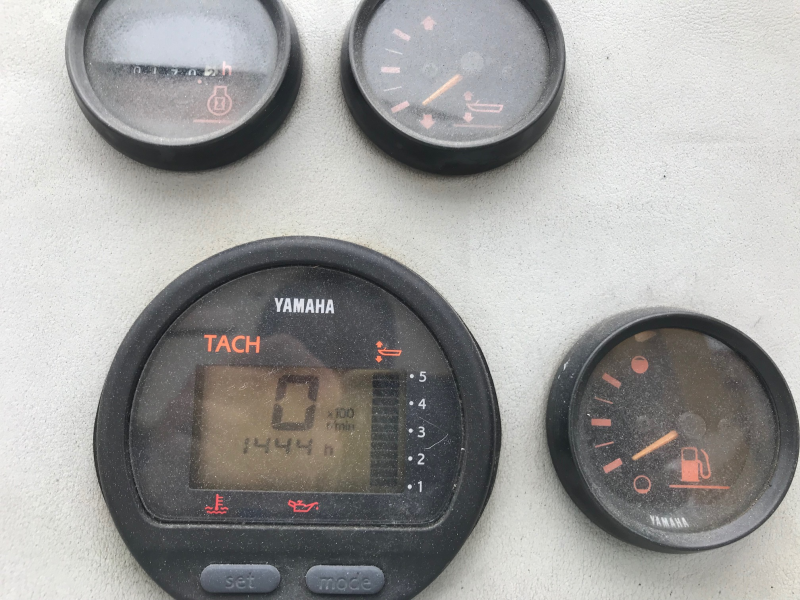 新艇中古艇販売