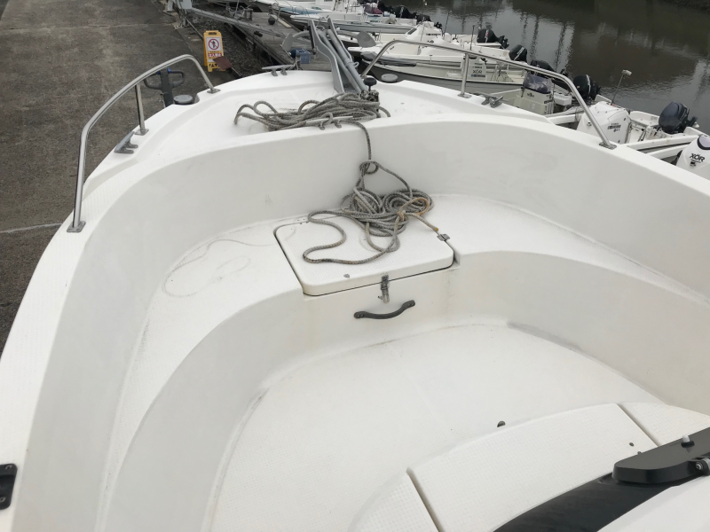 新艇中古艇販売