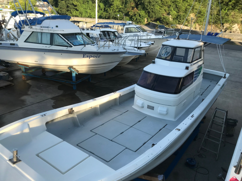 新艇中古艇販売