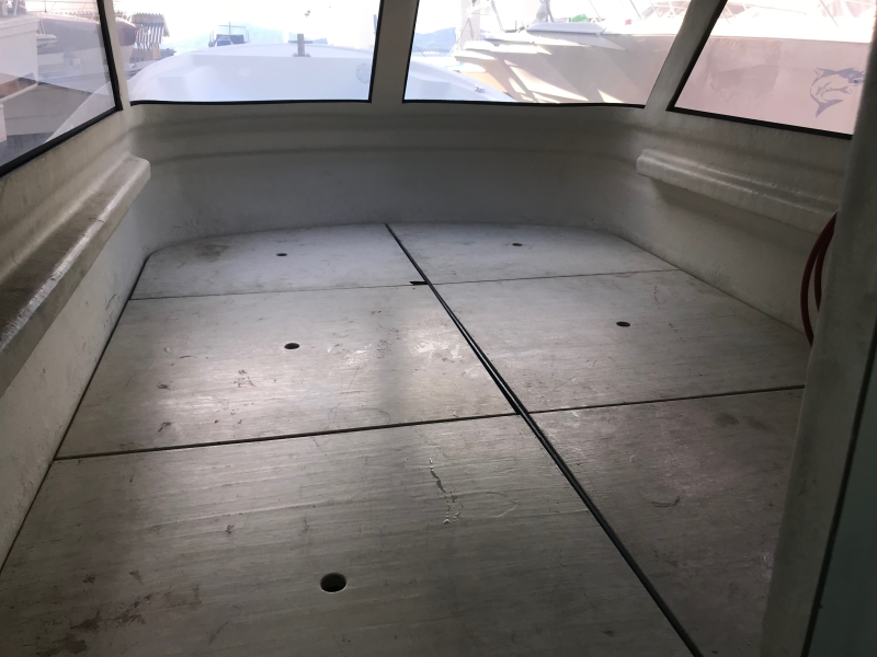 新艇中古艇販売