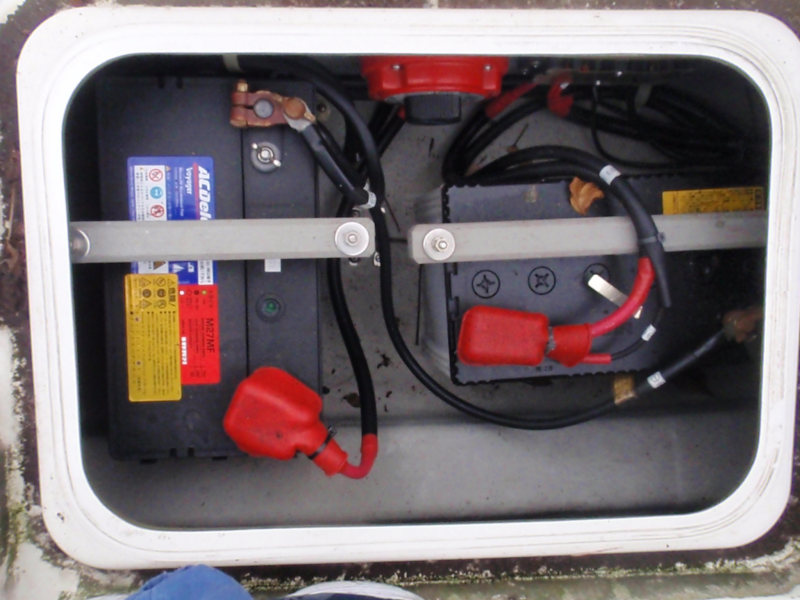 新艇中古艇販売