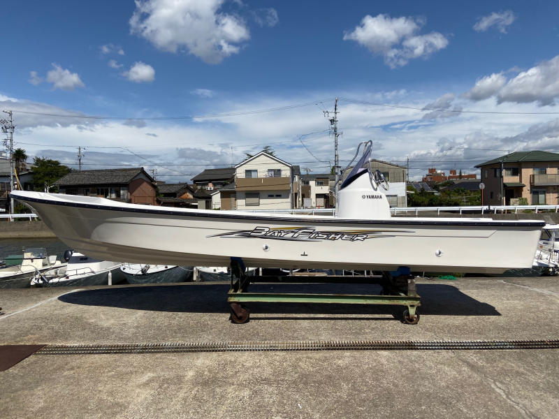 新艇中古艇販売