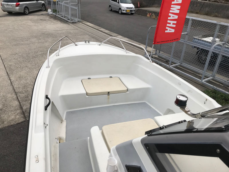 新艇中古艇販売