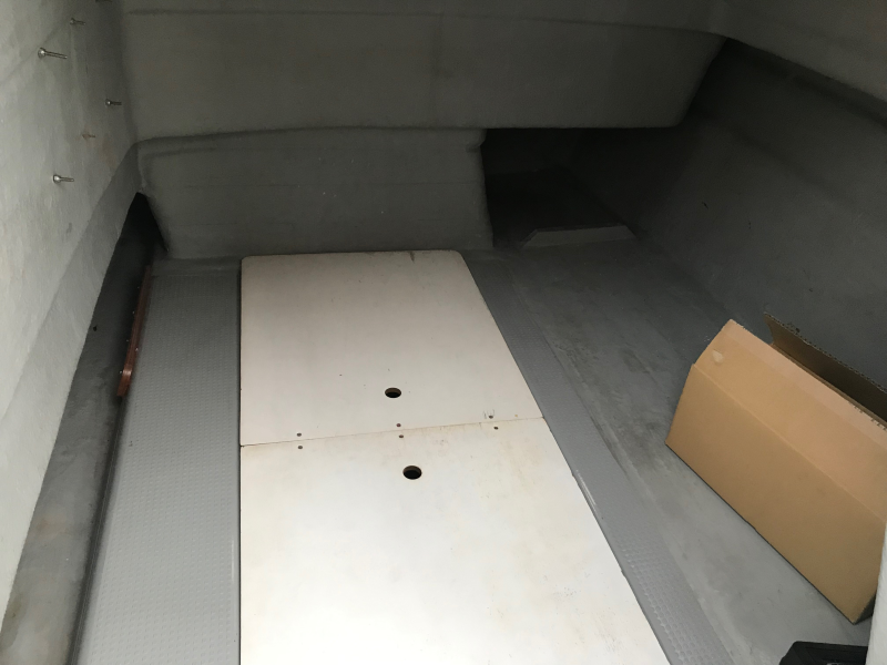 新艇中古艇販売