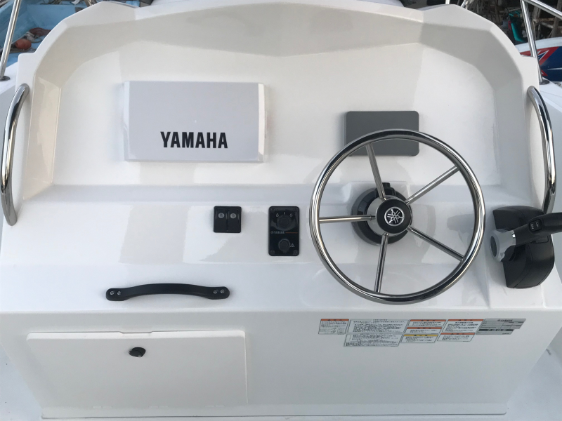 新艇中古艇販売