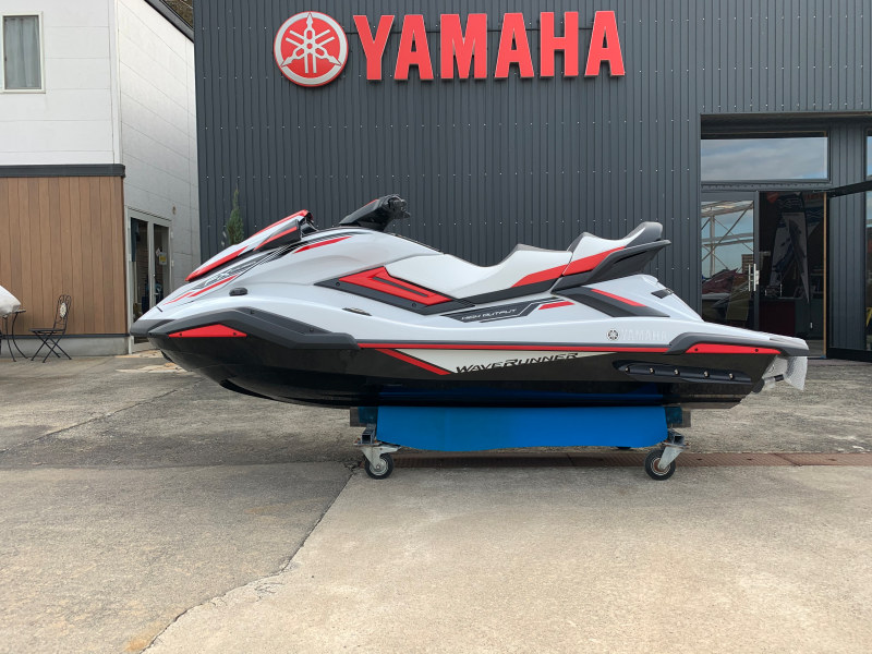 新艇中古艇販売