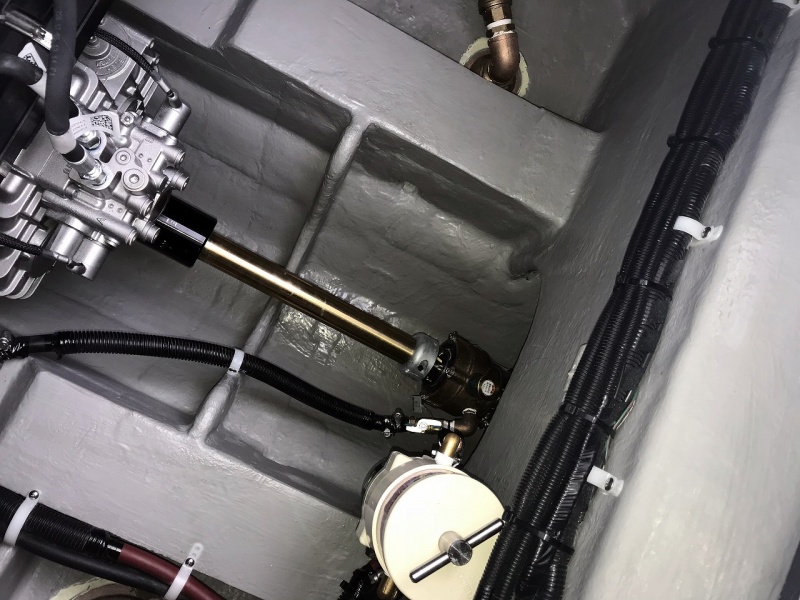 新艇中古艇販売