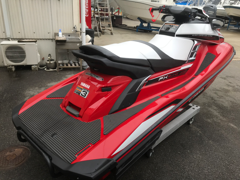 新艇中古艇販売