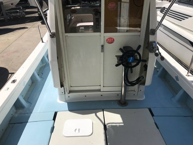 新艇中古艇販売