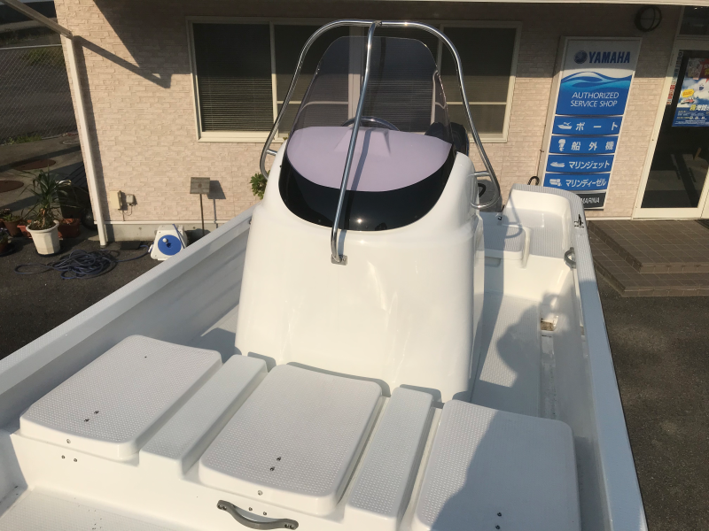 新艇中古艇販売