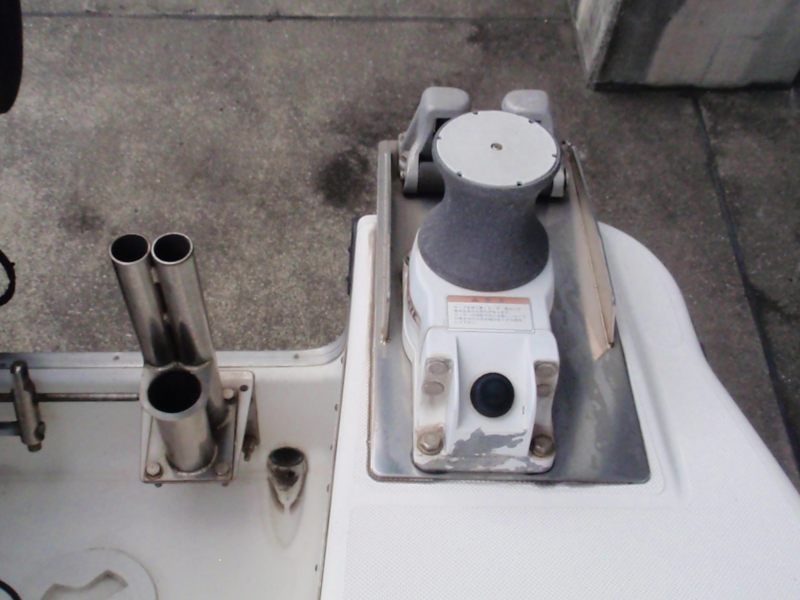 新艇中古艇販売