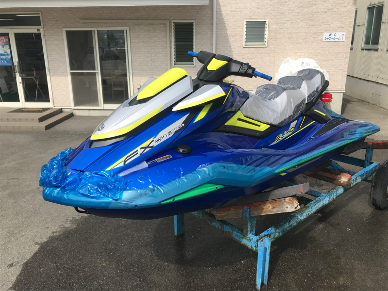 新艇中古艇販売