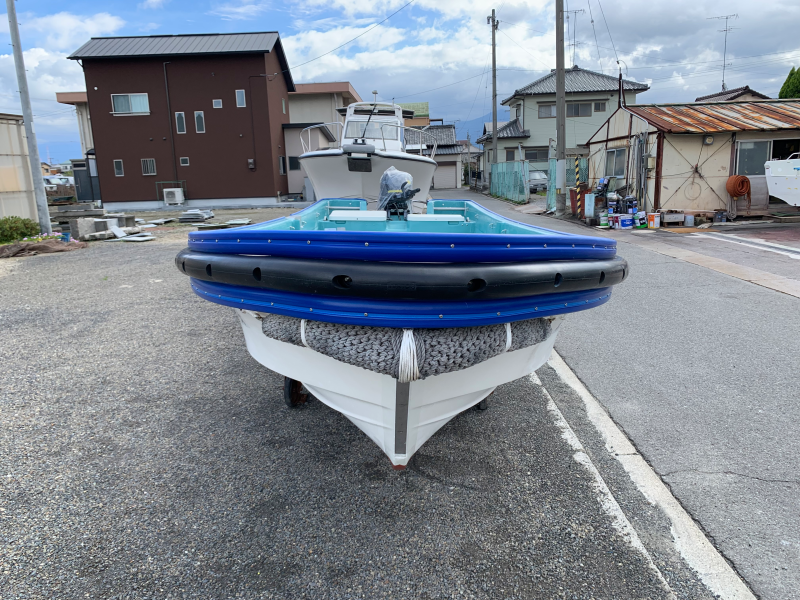 新艇中古艇販売