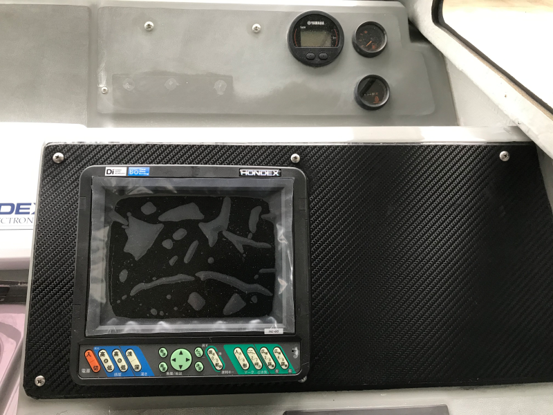 新艇中古艇販売