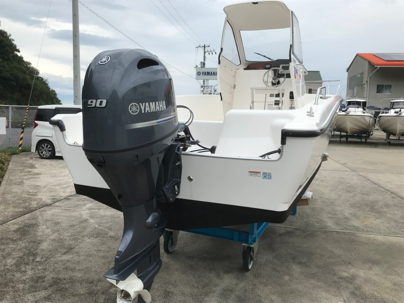 新艇中古艇販売