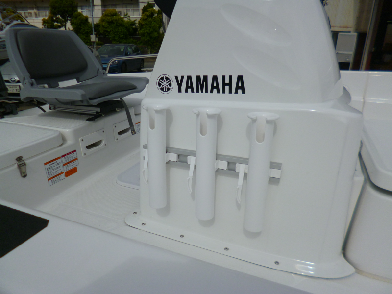 新艇中古艇販売