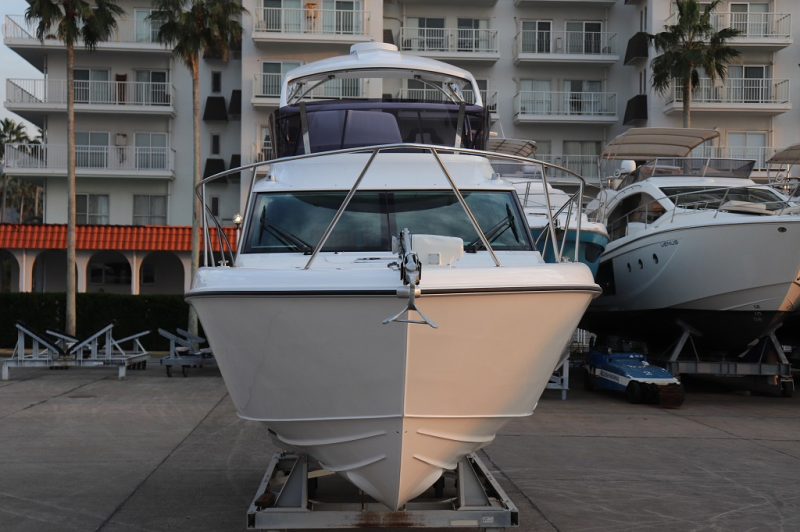 新艇中古艇販売