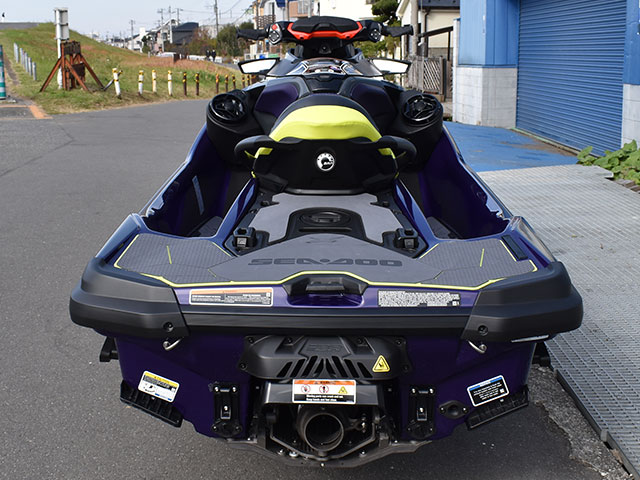 新艇中古艇販売