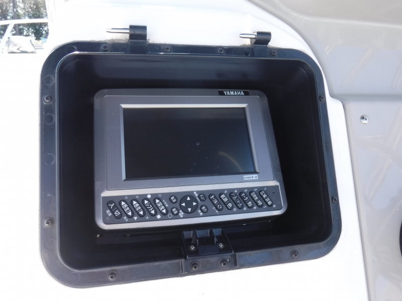 新艇中古艇販売