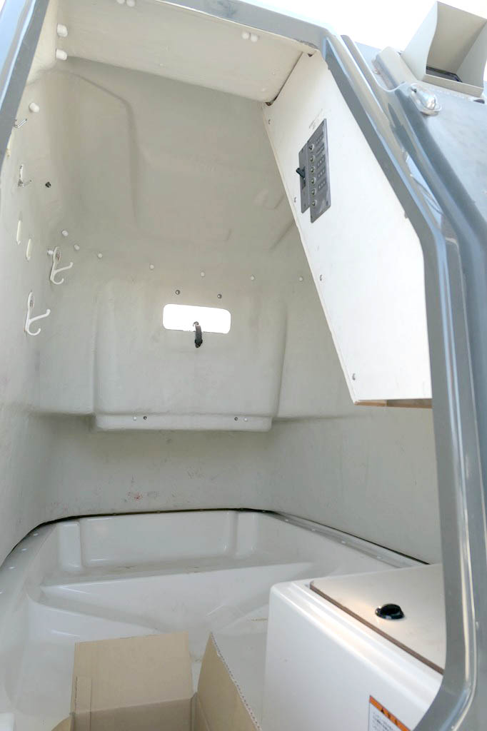 新艇中古艇販売