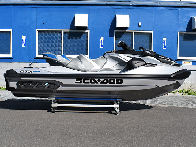 新艇中古艇販売