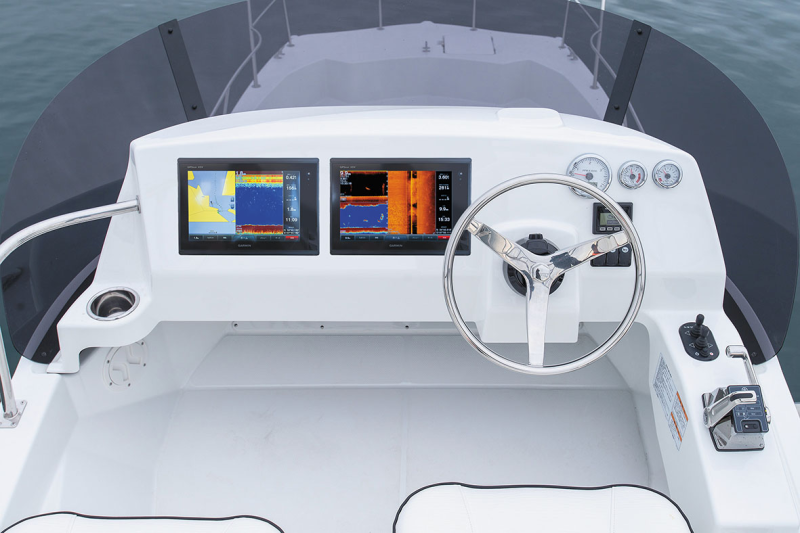 新艇中古艇販売