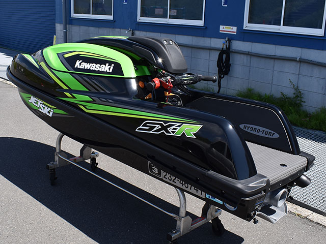 新艇中古艇販売