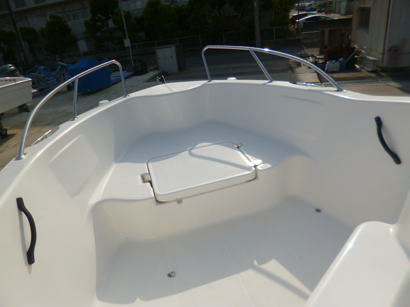 新艇中古艇販売