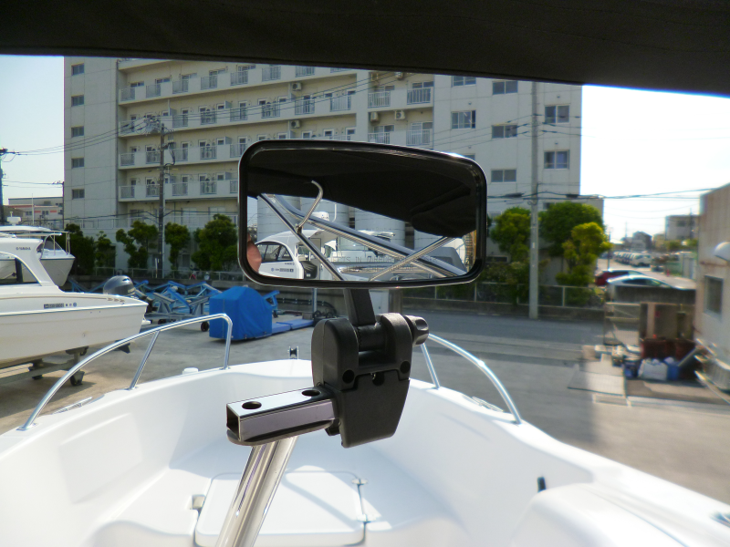 新艇中古艇販売