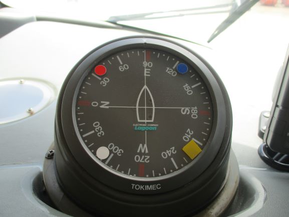 新艇中古艇販売