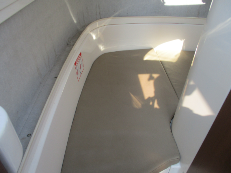 新艇中古艇販売