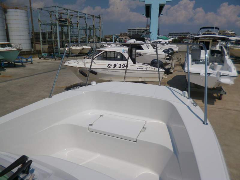 新艇中古艇販売