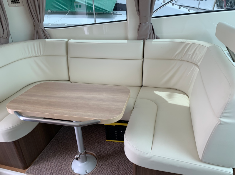 新艇中古艇販売