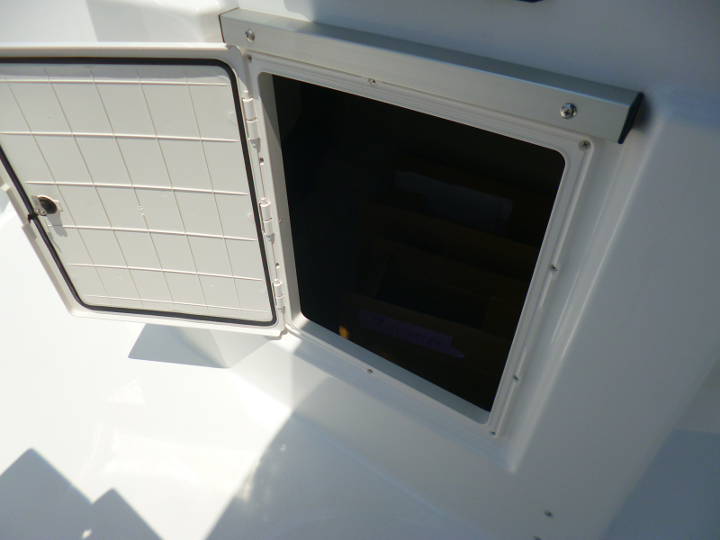 新艇中古艇販売