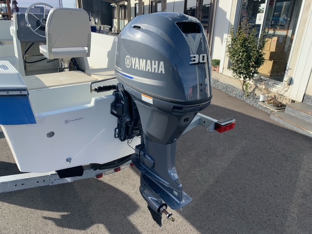 新艇中古艇販売
