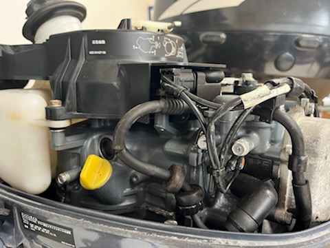 新艇中古艇販売